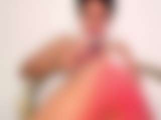 Live cam show with annie-santos - Teen (18+) on Milfs Live