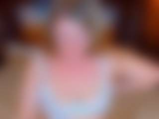 Live cam show with NoraBigAss - Blonde Hair on realtime-chat