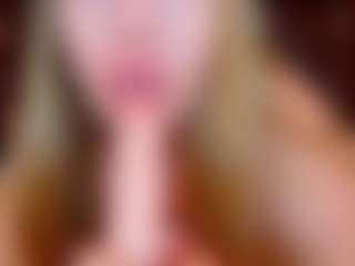 Live cam show with NoraBigAss - Thong on StripNow