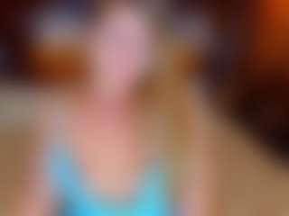 Live cam show with NoraBigAss - Blue Eyes on CamwithHer