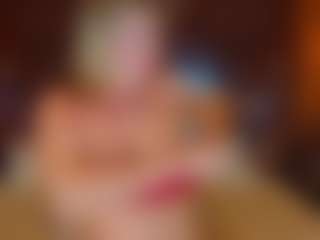 Live cam show with NoraBigAss - Blue Eyes on livesuperchat.net
