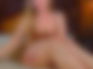 Live cam show with NoraBigAss - Thong on Milf Play
