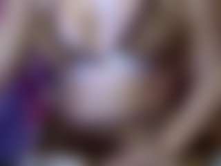 Live cam show with pamelapretty - Small Tits on AdultVida.com