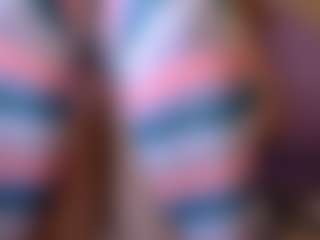 Live cam show with pamelapretty - Small Tits on Milf Play