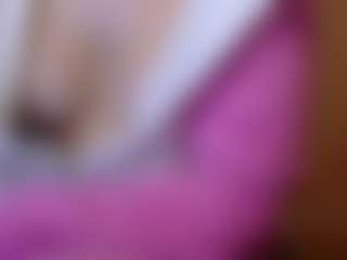 Live cam show with pamelapretty - Tease on CSO-WL