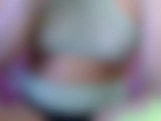 Live cam show with pamelapretty - HD on Camsoda