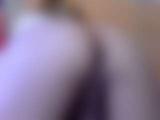 Live cam show with pamelapretty - Average on SpunkLive