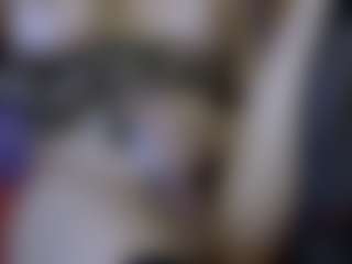 Live cam show with pamelapretty - Black Hair on Strip Flash - Live Sex Shows
