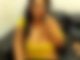 Live cam show with alysonyummyx - Sexcam Big Tits on Camsoda