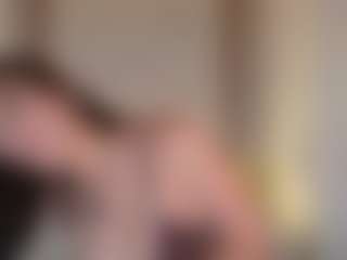 Live cam show with Saorifox - Petite on hotwifechat.live