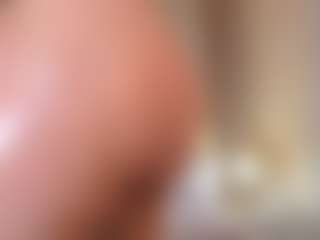 Live cam show with Saorifox - Shaved Pussy Latina on CamClone | colombia