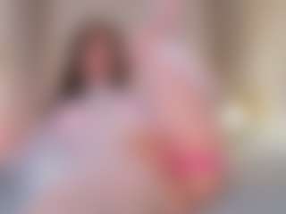 Live cam show with Saorifox - Oil on Camming Site