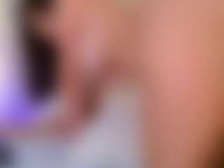 Live-Cam-Show mit Saorifox - Cowgirl auf Camsoda