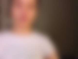 Live cam show with Zlata - New White on TeamSkeetLive