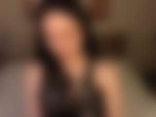 Live cam show with Zlata - New Teen (18+) on Camming Site
