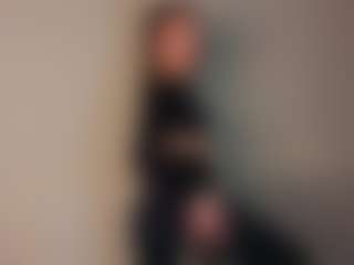 Show en direct avec Zlata - Striptease sur Camsoda