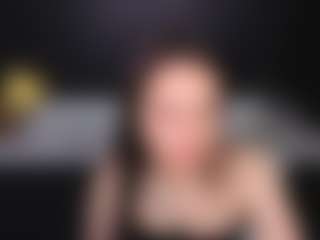 Live cam show with Zlata - MILF Teen (18+) on 1on1-livenow