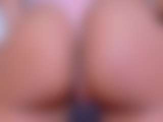 victoria-vega1's Live Sex Cam Show