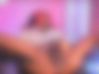 Live cam show with AMBER - Spank on Soda Cam