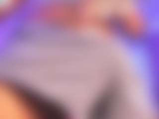 Live cam show with AMBER - Spank on liverealitysex.com
