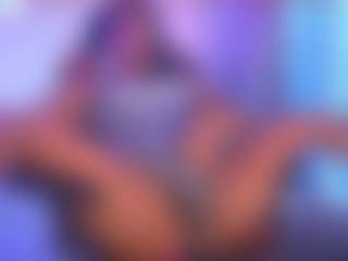 Live cam show with AMBER - Small Tits on madthumbs