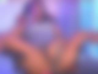 Live cam show with AMBER - HD on Camsoda