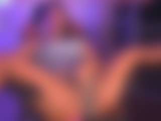 Live cam show with AMBER - Spank on Camsoda