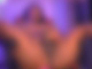 Live cam show with AMBER - White on Camsoda | colombia