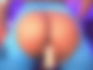 Live cam show with AMBER - Brown Eyes on CamwithHer