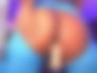 Live cam show with AMBER - Average on Mixed Magazine Live