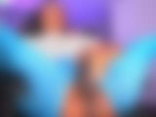 Live cam show with AMBER - Average on Camsoda