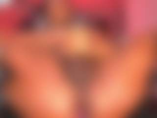 Live cam show with AMBER - Big Cock on thefappeningchat.com