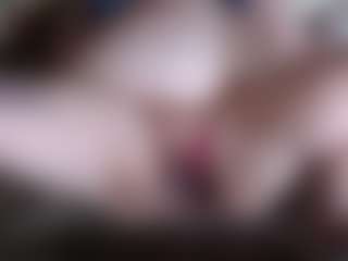 Live cam show with Keira Stone - Average on parknlotfishbdy