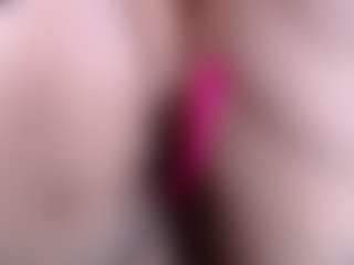 Keira Stone's Live Sex Cam Show