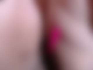 Keira Stone's Live Sex Cam Show