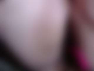 Keira Stones Live-Sex-Cam-Show