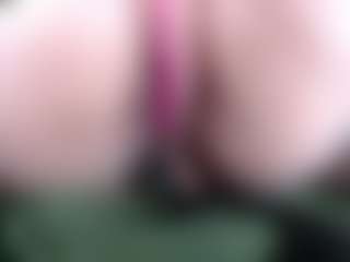Keira Stone's Live Sex Cam Show