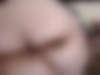 Keira Stone's Live Sex Cam Show