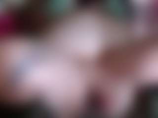 Keira Stone's Live Sex Cam Show