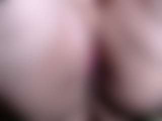 Live cam show with Keira Stone - Average on UwU Esports