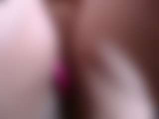 Keira Stone's Live Sex Cam Show