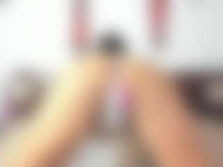 MiaMarin-hot's Live Sex Cam Show