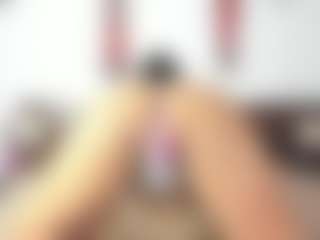 MiaMarin-hot's Live Sex Cam Show
