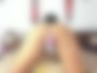 MiaMarin-hot's Live Sex Cam Show