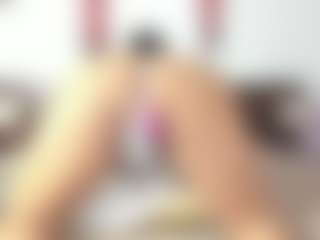 MiaMarin-hot's Live Sex Cam Show