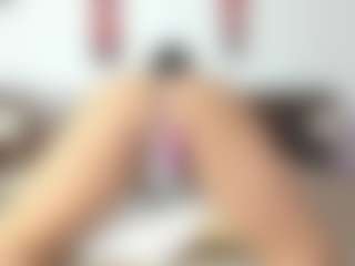 MiaMarin-hot's Live Sex Cam Show