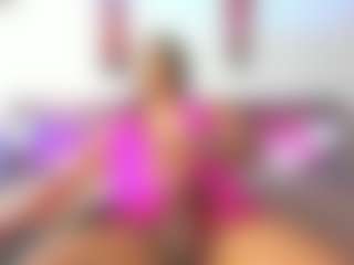 MiaMarin-hot's Live Sex Cam Show