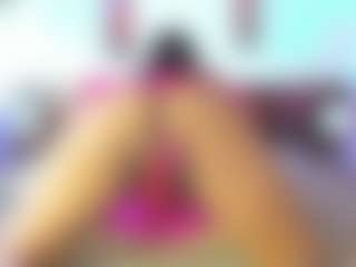 MiaMarin-hot's Live Sex Cam Show
