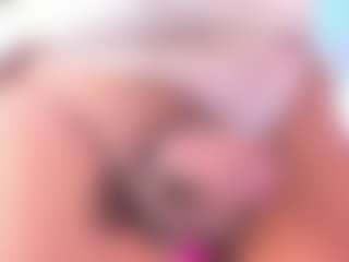 MiaMarin-hot's Live Sex Cam Show