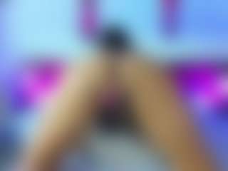 MiaMarin-hot's Live Sex Cam Show